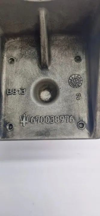 Versnellingsbaksteun Maserati Ghibli OEM 670038976 image 5