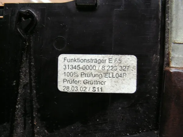BMW 7 E65 Keskikonsoli Paneeli OEM Osa image 6