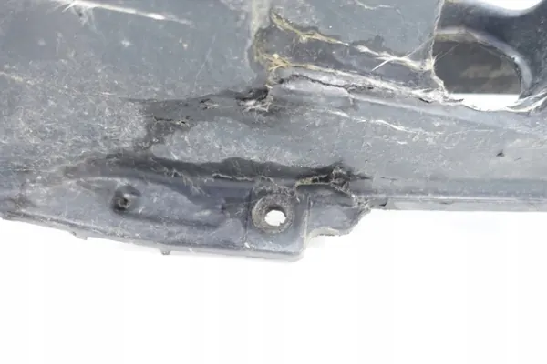 Takapuskurin palkki OEM 86631-2Y000 Hyundai IX35 image 3