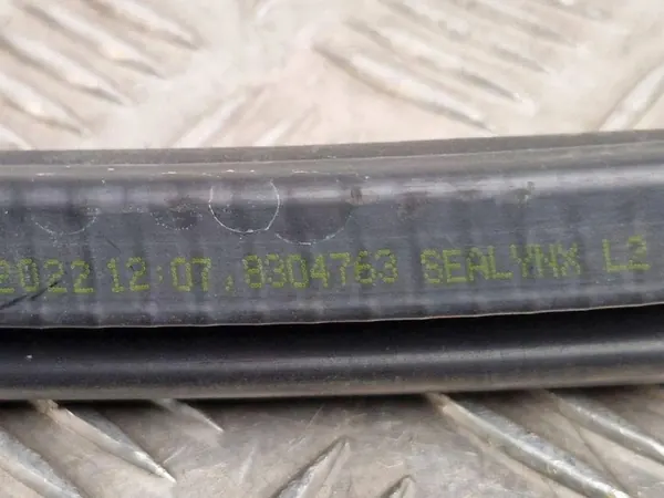 Moottorikannen tiiviste OEM 8304763 Peugeot 208:lle image 4