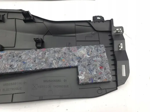 OEM 9825205580 Keskustunneliosat Peugeot 2008:lle image 7