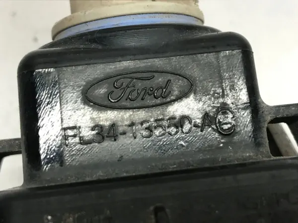 Pièce auto Ford OE FL34-13550-AC d'occasion image 7