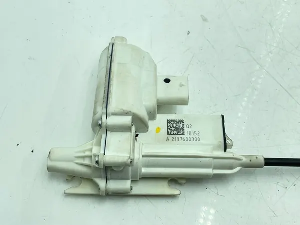 Cerradura de puerta delantera Mercedes-Benz E W213 2019 image 2