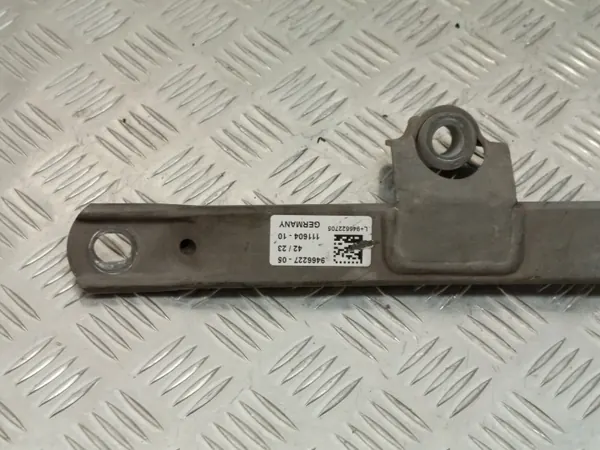 Barra estabilizadora traseira esquerda BMW U06 X1 U11 OEM 9466227 image 3