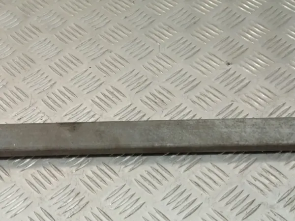 Barra estabilizadora traseira esquerda BMW U06 X1 U11 OEM 9466227 image 9