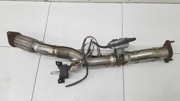 Downpipe com borboleta OEM 50885503 para Renault Clio 4 RS Trophy image 3