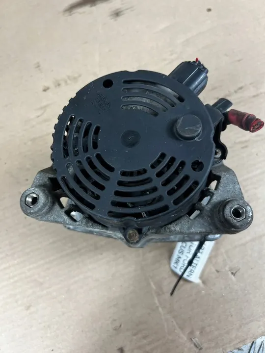 FORD FOCUS MK1 1.6 Alternaattori 80A image 4