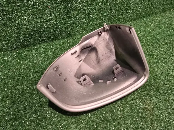 Volvo XC40 Rechter spiegelkap OEM 31442814 image 5