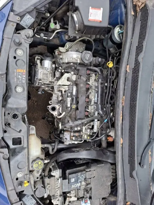 Coletor de escape OEM 55284159 Opel Corsa 2018 image 8