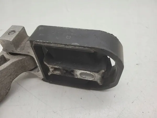 Moottorin kiinnitys 2.0 D Volvo V40 II image 6