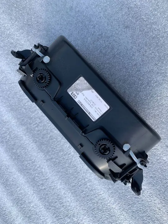 Porta-copos Audi A3 8Y OEM 8Y0862533A - Usado image 5