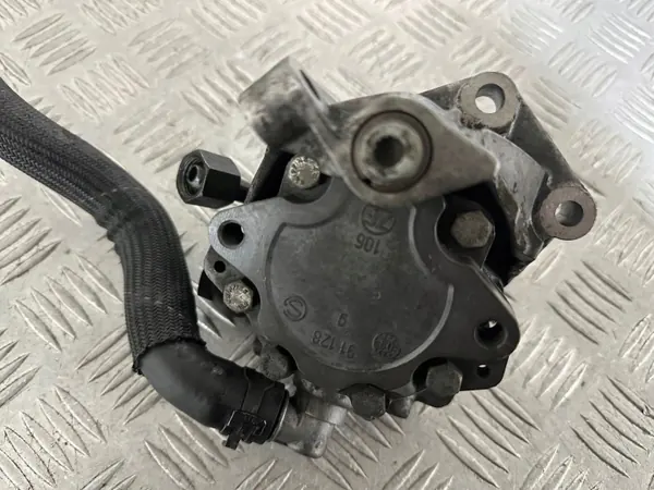 Bomba de dirección Audi A6 C6 3.2 FSI OEM 4F0145155C image 7