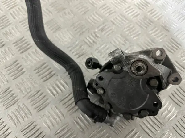 Bomba de dirección Audi A6 C6 3.2 FSI OEM 4F0145155C image 8
