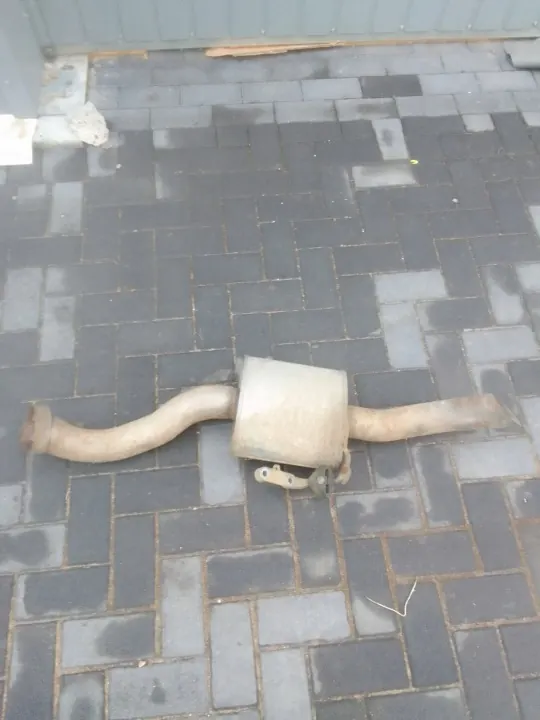Dodge Ram V 19- Äänenvaimenninputki OEM 10882D 3.6B image 2