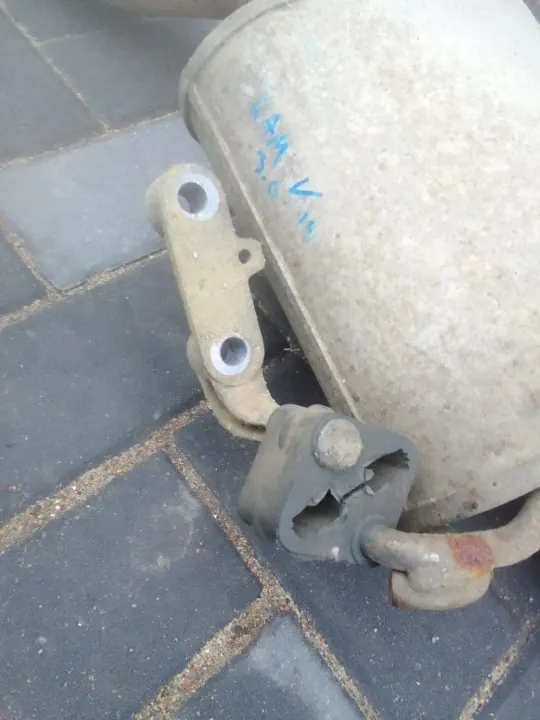 Dodge Ram V 19- Äänenvaimenninputki OEM 10882D 3.6B image 5