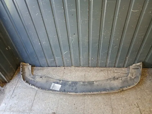 Bakre stötfångarspoiler VW TOURAN 1T 10-15 OEM 1T0807521H image 6