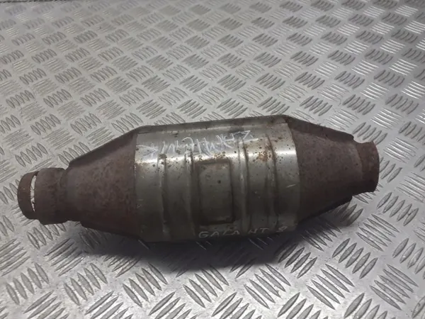 Catalisador Mitsubishi OE para Galant VIII 2.5 image 2
