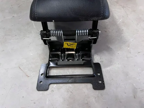 Accoudoir tunnel avant OEM 84660D4500 Kia Optima IV image 4