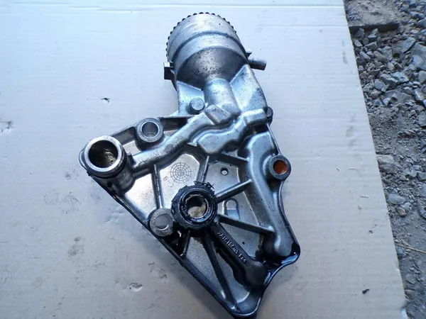 Oljefilterhus Fiat Croma 1.9 M-Jet image 3