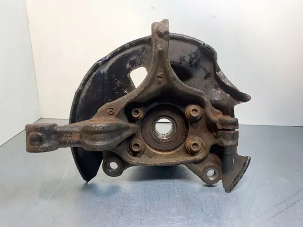 Mazda OE Vorderradnabe OEM FBZ23858 - Gebraucht image 4