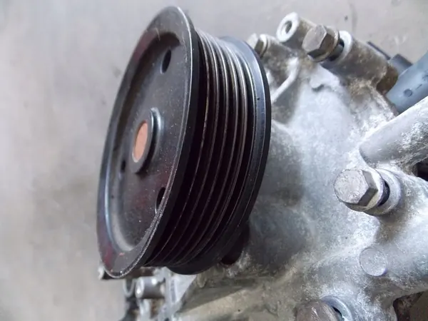 Vattenpump OPEL ZAFIRA B 2.0CDTI Termostat 55486847 image 5