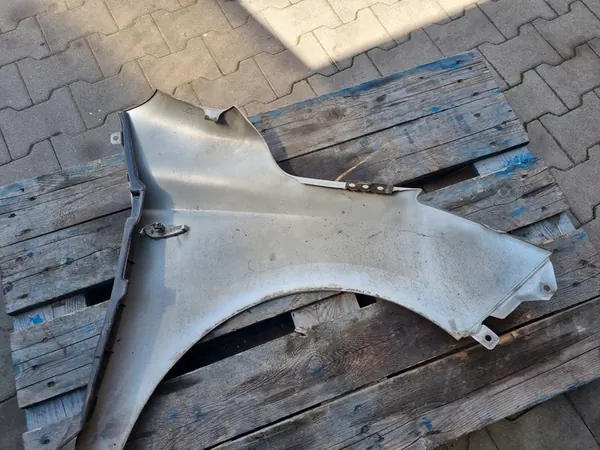 Parafango anteriore sinistro HYUNDAI I20 12-15 OEM image 8