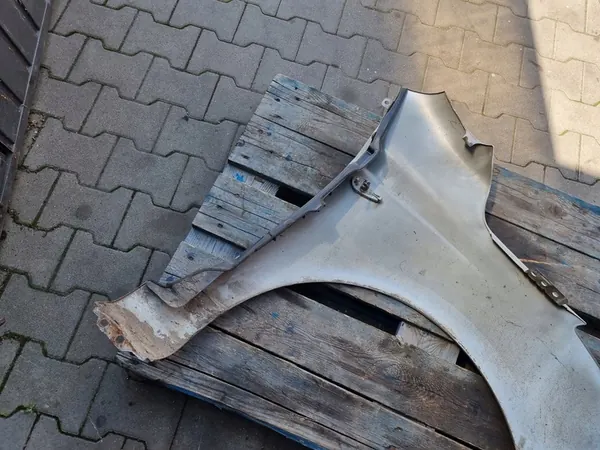 Parafango anteriore sinistro HYUNDAI I20 12-15 OEM image 9