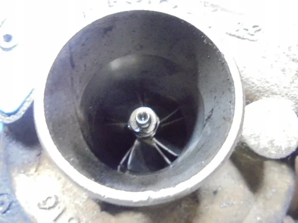 Cuerpo de Turbo 55197838 Corsa D Astra H 1.3 CDTI image 5