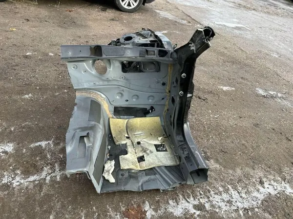 Painel lateral dianteiro direito MASERATI GHIBLI 2014 image 6