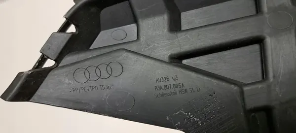 AUDI Q3 II Guia de Para-choque Frontal Esquerda 83A807095A image 4