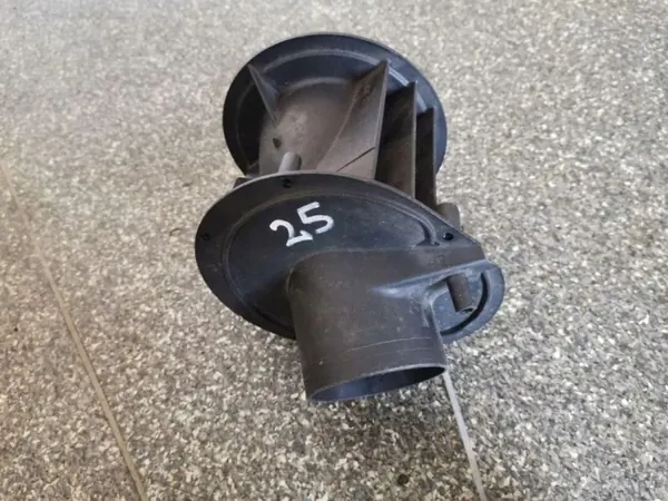 Ilmanvirtausmittari OEM 057906461F VW Audi:lle image 4