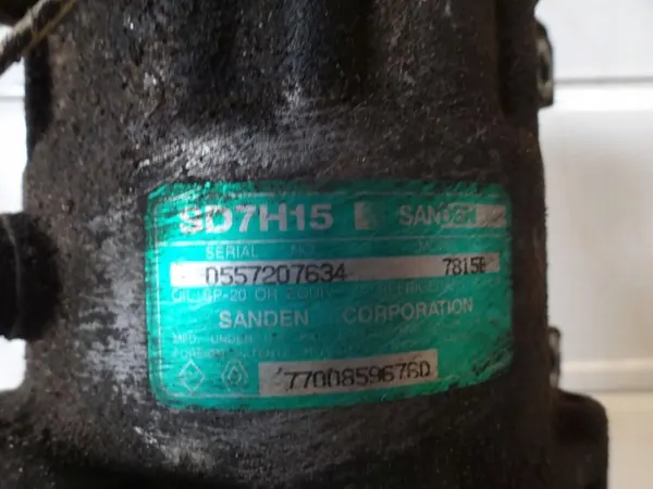 Compressore AC RENAULT LAGUNA I 1997 2.0 B 7700859676D image 3