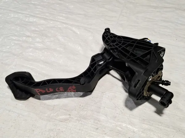Kopplingspump Pedal OEM 6R0721117B VW Cross Polo image 5