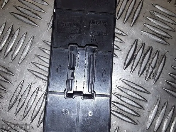 Brytare Nissan Juke 2014 254111ka5a image 3