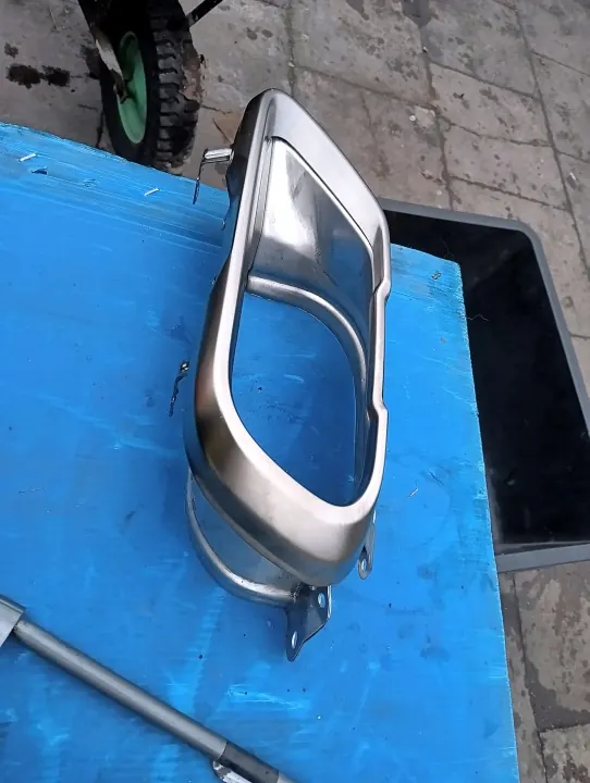 BMW X5 X6 X7 Terminal de escape OEM 5A5C8E3 image 3