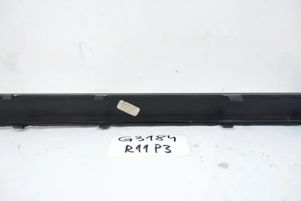 OEM 1K5807423 Bakre Stötfångarlist VW Jetta 2010- image 6