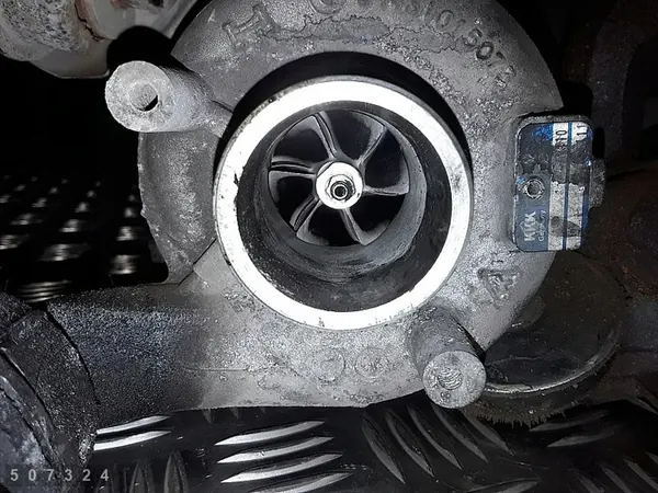 Turbo Seat Ibiza 2002 1900 TDI 038253016s image 2