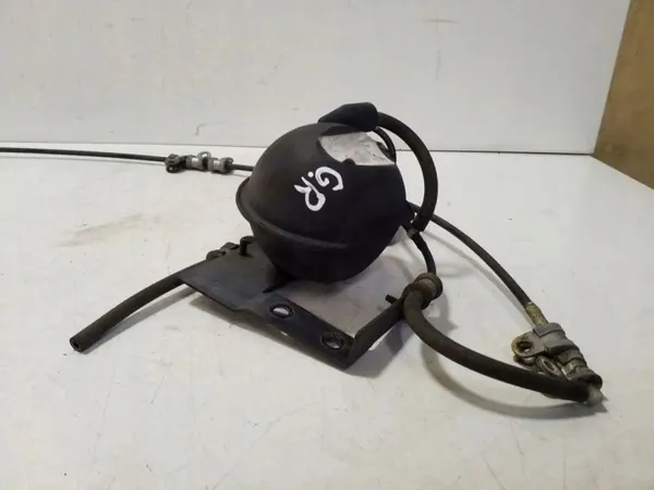 Tyhjiösäiliö OEM 7M0129808 Bentley Continentalille image 3