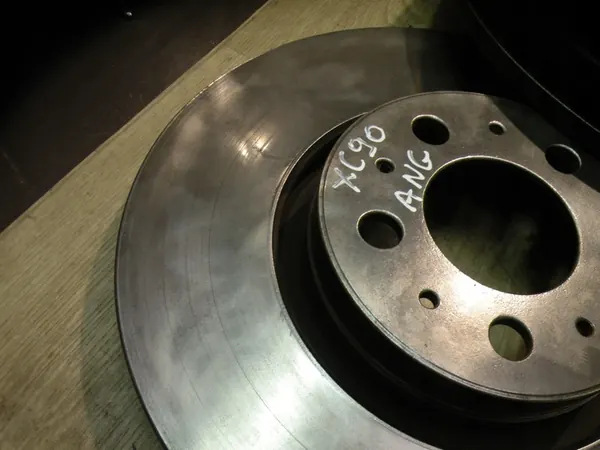 Disco de Freio Dianteiro 17'' Volvo XC90 (03-) image 2