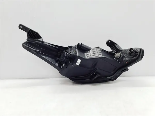 Faros delanteros izquierdo Hyundai i20 II OEM image 5