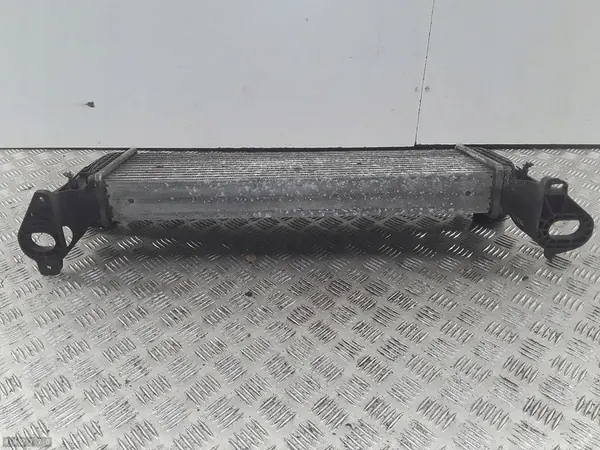 Radiador Iveco Daily 2012 5801526777 image 3