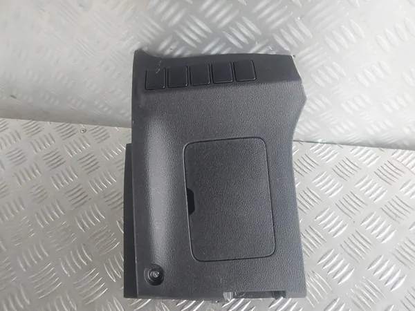 Cobertura Painel Esquerdo Mitsubishi Outlander III OEM 8002C443 image 2