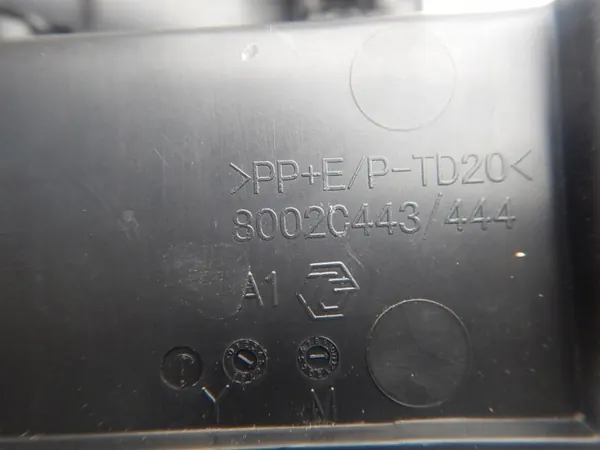 Cobertura Painel Esquerdo Mitsubishi Outlander III OEM 8002C443 image 4