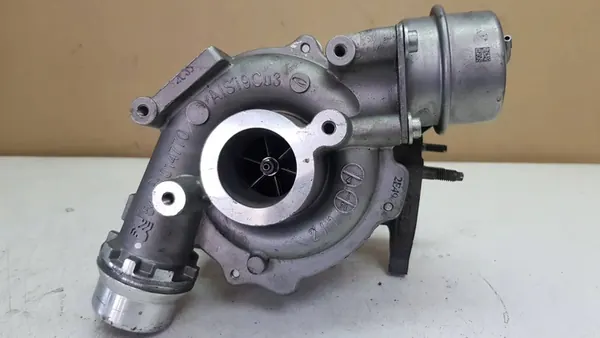 Turbocompresor 54389700002 Mercedes Nissan Renault Dacia 1.5 DCI image 3