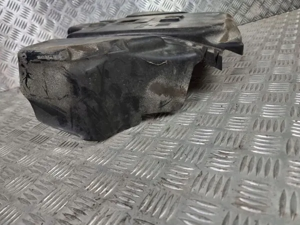 Porsche 911 997 polttoainesuojus OEM 99720123102 image 3