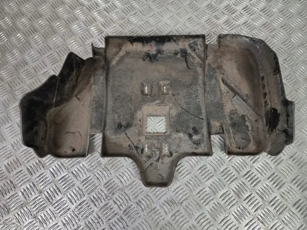 Porsche 911 997 polttoainesuojus OEM 99720123102 image 4