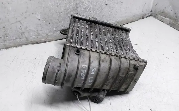 Radiatore intercooler AUDI A3 (8L1) 1.8L 110kW 1998 1J0145805 image 2