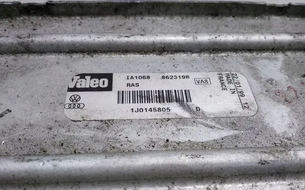 Radiatore intercooler AUDI A3 (8L1) 1.8L 110kW 1998 1J0145805 image 4