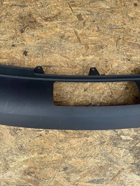 AUDI A4 B8 Bakre Stötfångare Spoiler image 3