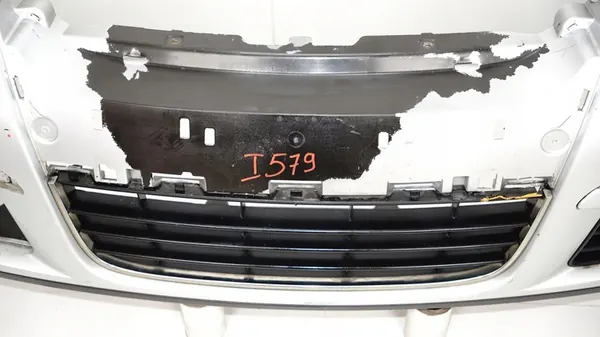 Pare-chocs avant VW Jetta 05-11R image 6